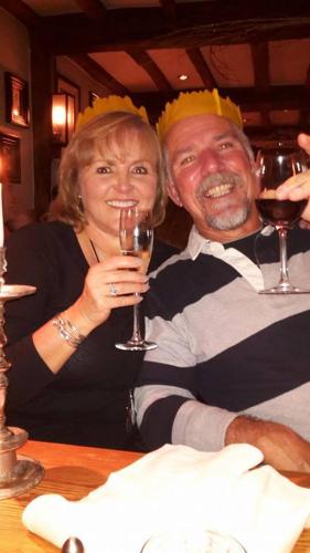 Michael & Karen wish you a warm welcome!