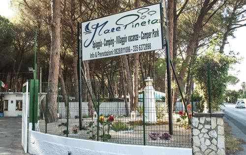 Insegna Entrata Campeggio