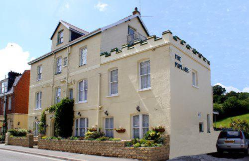 Poplars Hotel