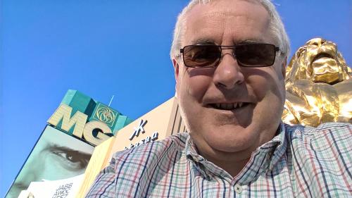 Jonathan enjoying the Las Vegas sunshine!