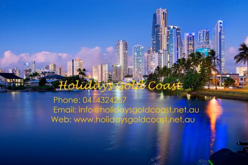 Vickey Holidaysgoldcoast.net.au