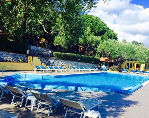 Villaggio Turistico La Fenosa