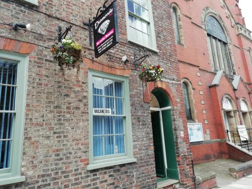 The Diamond Inn