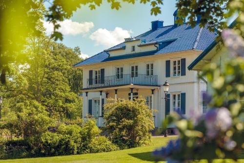 Torpa Gård & Ängar