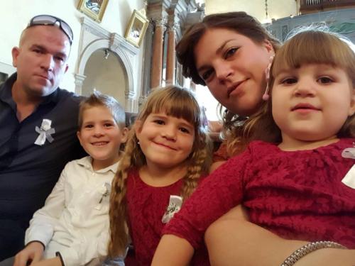 Obitelj Bertoša-Lara,Nina,Mate Josip,Martina i Goran