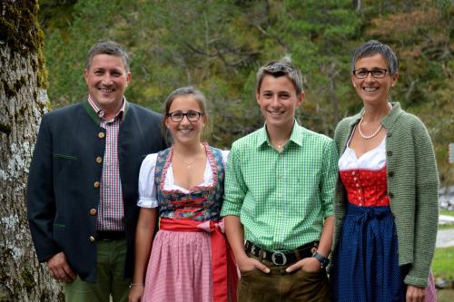 Ihre Gastgeberfamilie Metzler