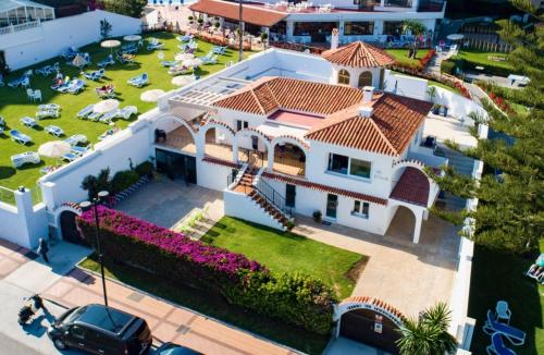 Globales Villa Gardenia, Fuengirola – Updated 2022 Prices