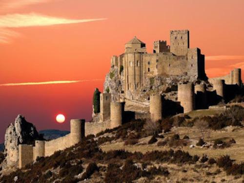 Camping Castillo de Loarre, Loarre – Bijgewerkte prijzen 2022