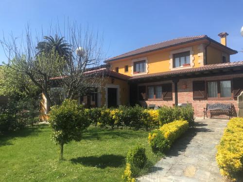 Guesthouse Posada de Ongayo, Suances, Spain - Booking.com