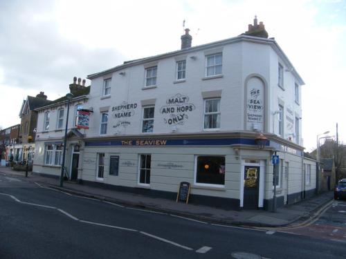 The Seaview Hotel and Bar