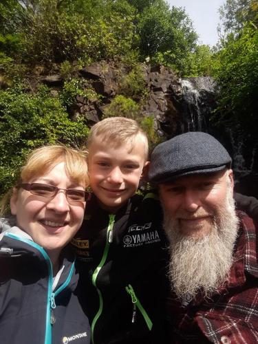 Wendy, Ray and Neill Holton