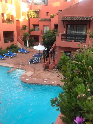 Beachside Apartment in Marbella (España Marbella) - Booking.com