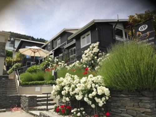 Queenstown House Boutique Hotel & Apartments, Queenstown – Updated 2023  Prices