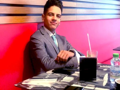 hosted by anouar