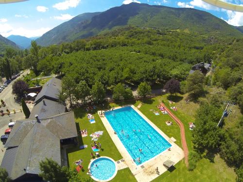 Camping Bungalows La Borda del Pubill, Vall de Cardós ...