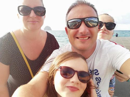 Christophe, Sonia, Zoé, Agathe