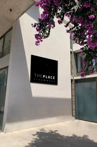 The Place, Live & Meet