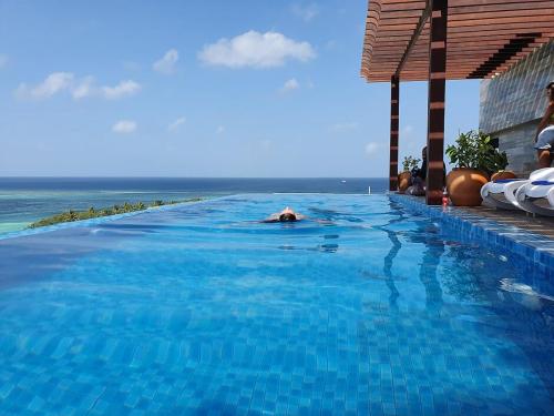 ARENA HOTELS