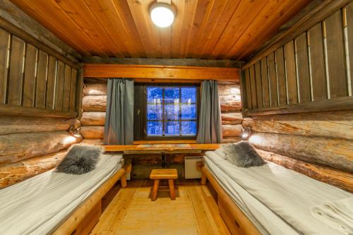 Inari-Saariselkä Keskusvuokraamo oy Majoitus Kuukkeli Finland Lapland