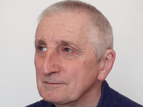 John Willis - Professional tennis coach, live music promoter and your host. Hi!