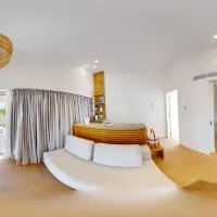 Gallery image of this property